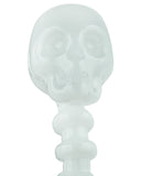 Close up view of skull on White Smokin' Buddies Fatality Dabber.